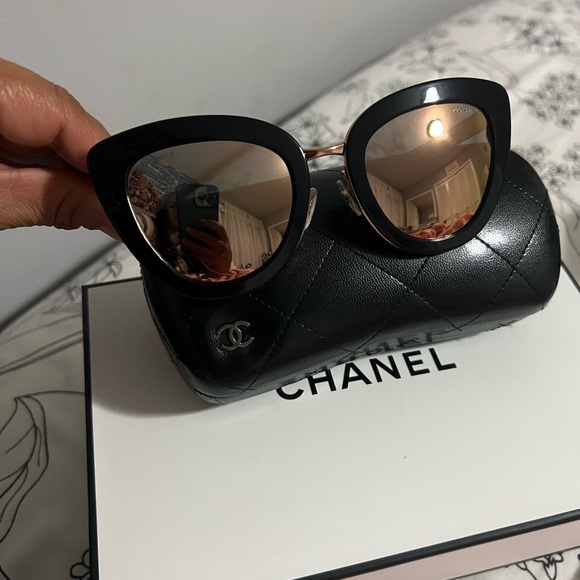 Chanel Sunglasses - Picture 3 of 13
